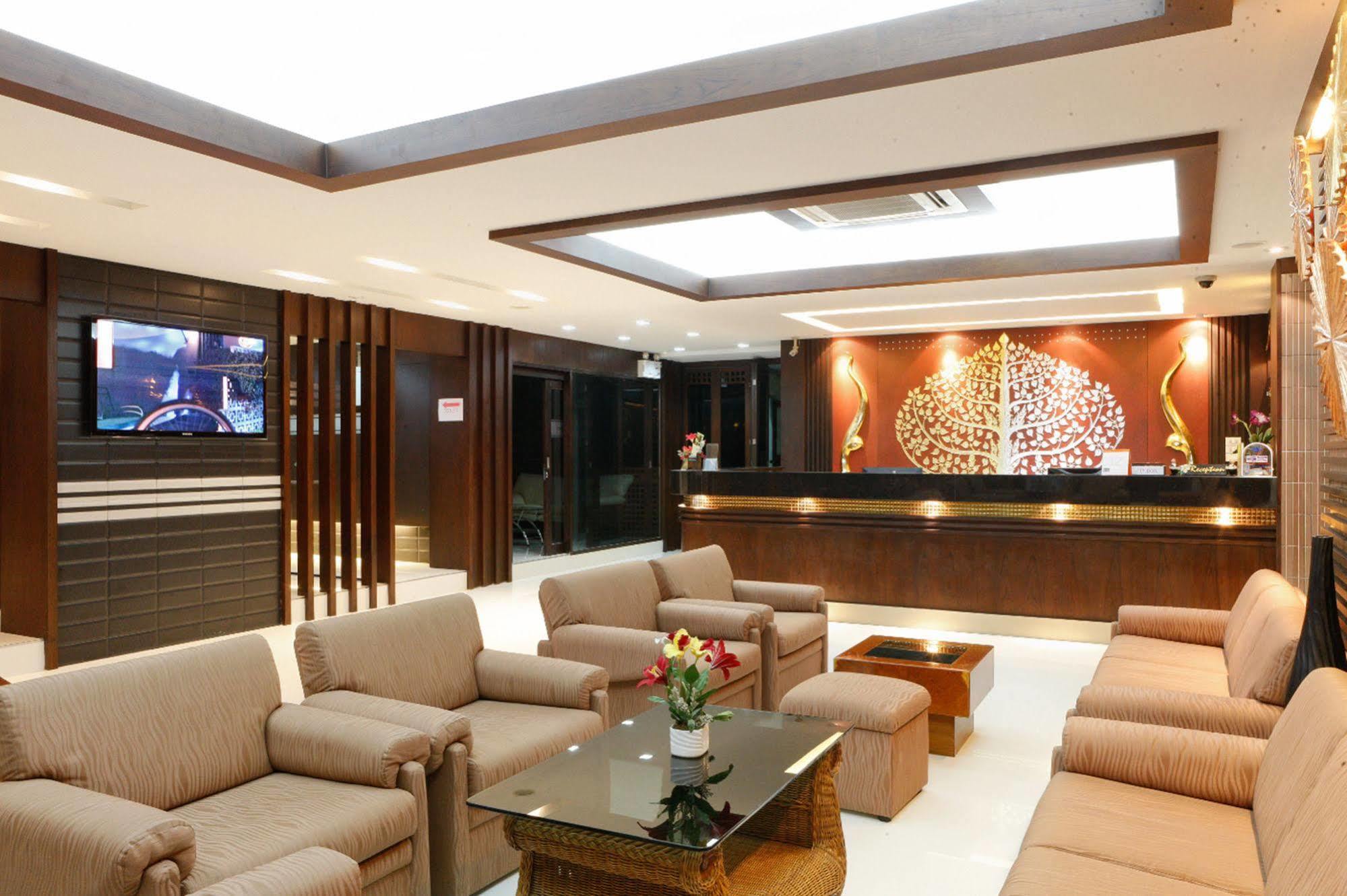 Inn House- Sha Extra Plus Pattaya Exterior foto